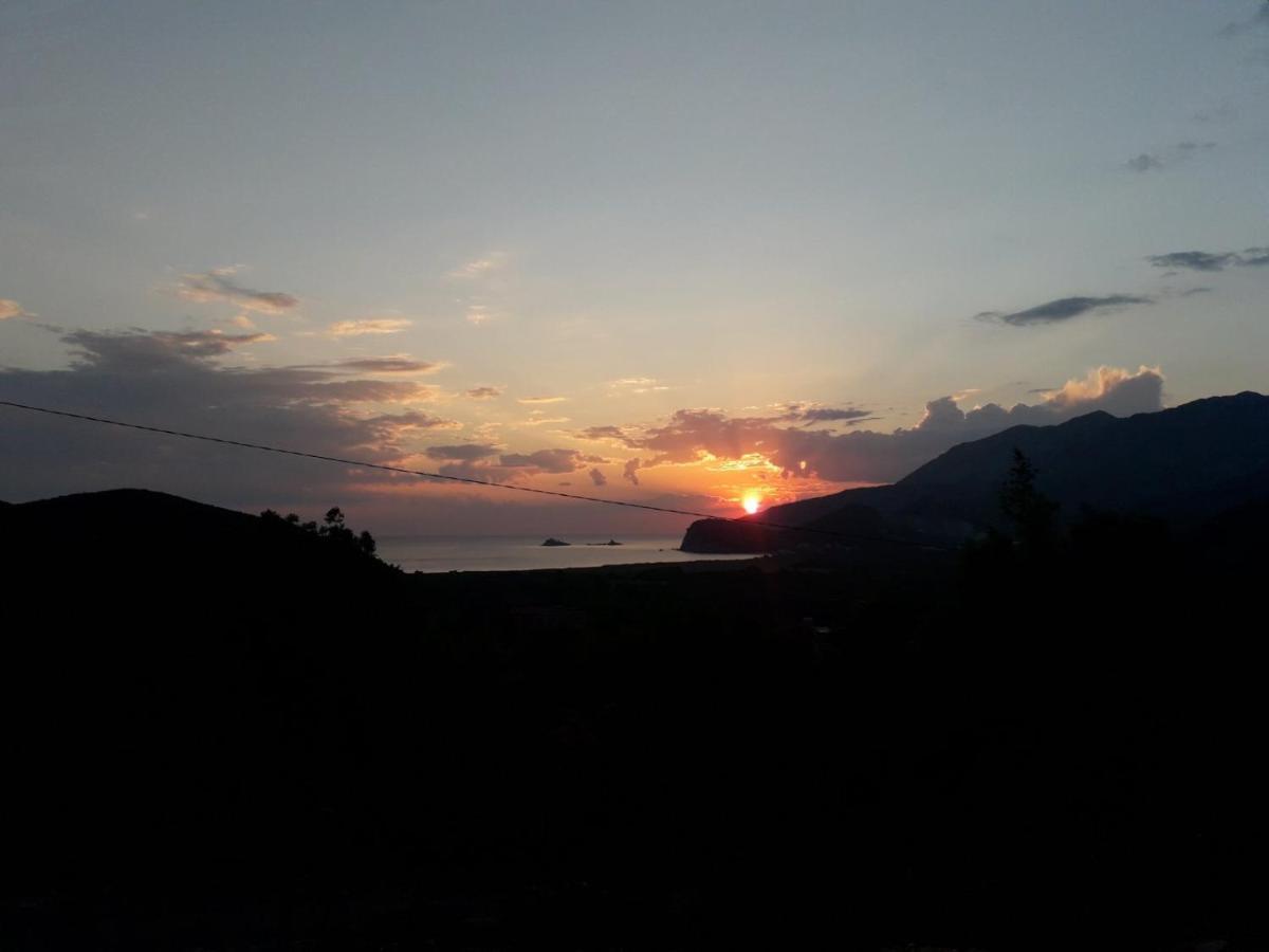 Adriatic Sunset House Villa Petrovac ภายนอก รูปภาพ