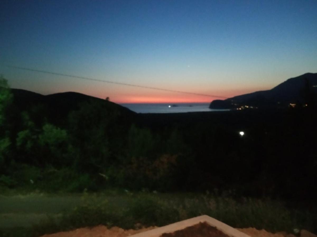 Adriatic Sunset House Villa Petrovac ภายนอก รูปภาพ